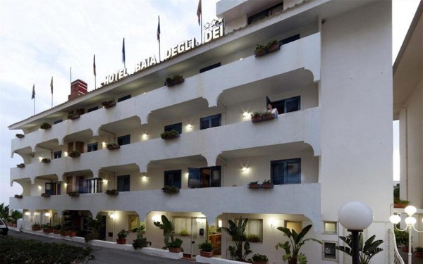 Hotel Baia Degli Dei