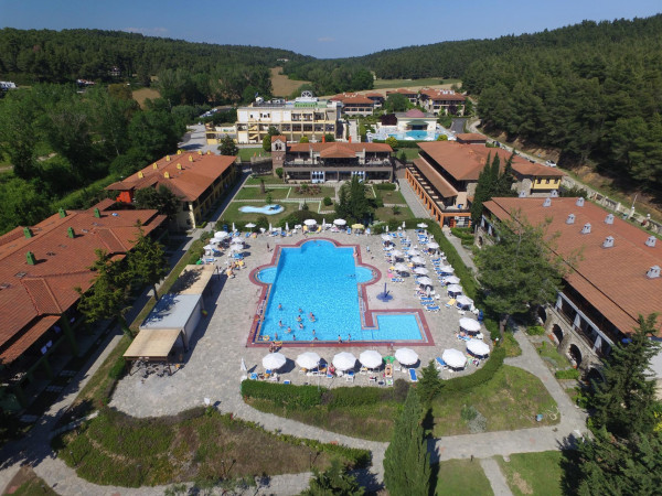 Hotel Simantro Resort
