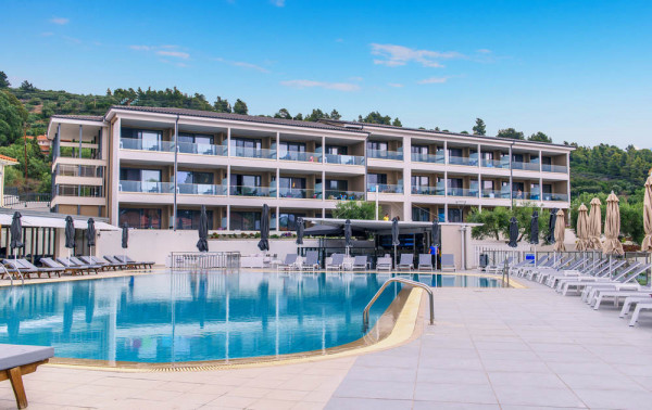 Hotel Lagomandra Beach