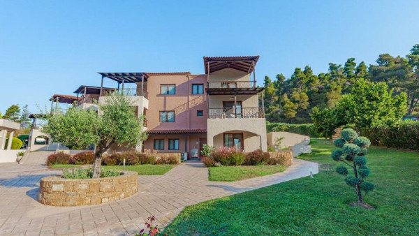 Hotel Elani Bay Resort